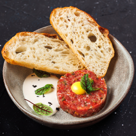 Тартар из филе говядины Тартар из филе говядины